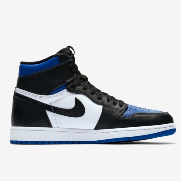 NEW NIKE AIR JORDAN 1 RETRO HIGH OG ROYAL TOE - Picture 6 of 8